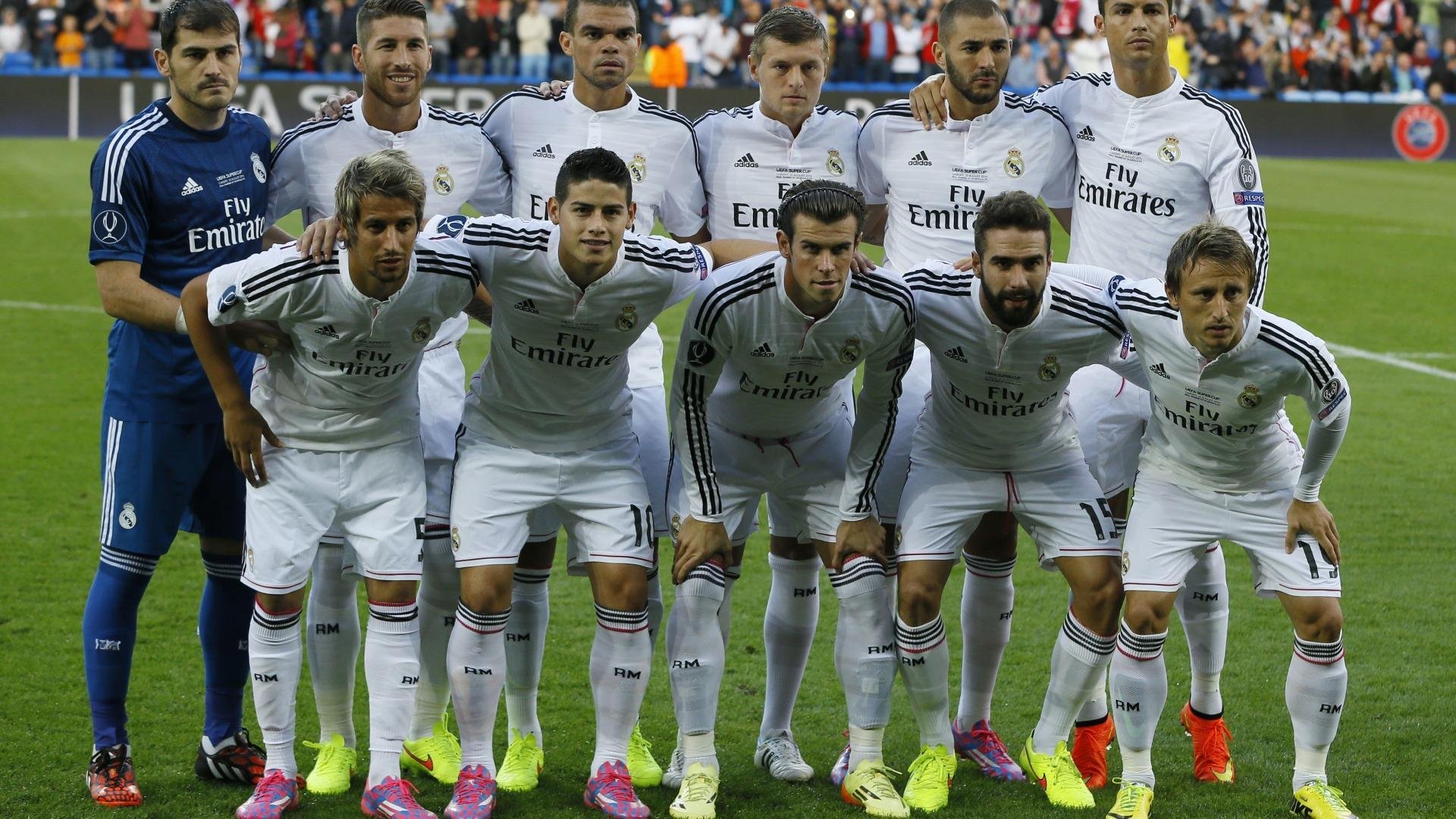 荷兰队成功晋级欧洲杯正赛,火力全开,荷兰队欧洲杯小组赛战绩